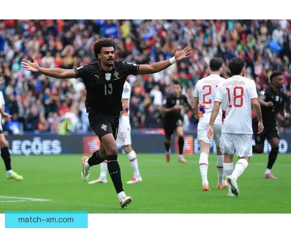 美加墨三国携手举办世界杯 赛场激情四溢 聚焦足球新纪元